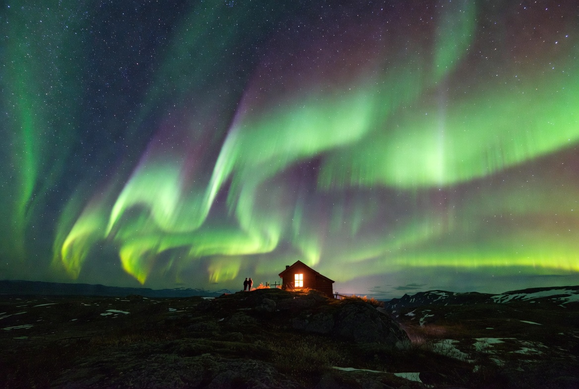 Guía esencial de Alaska 2025: auroras, naturaleza y aventura